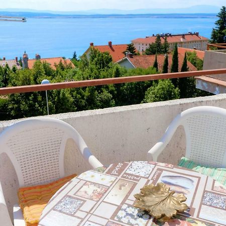 Apartment Oswald Crikvenica Exterior foto