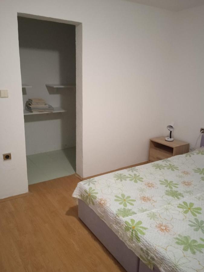 Apartment Oswald Crikvenica Exterior foto