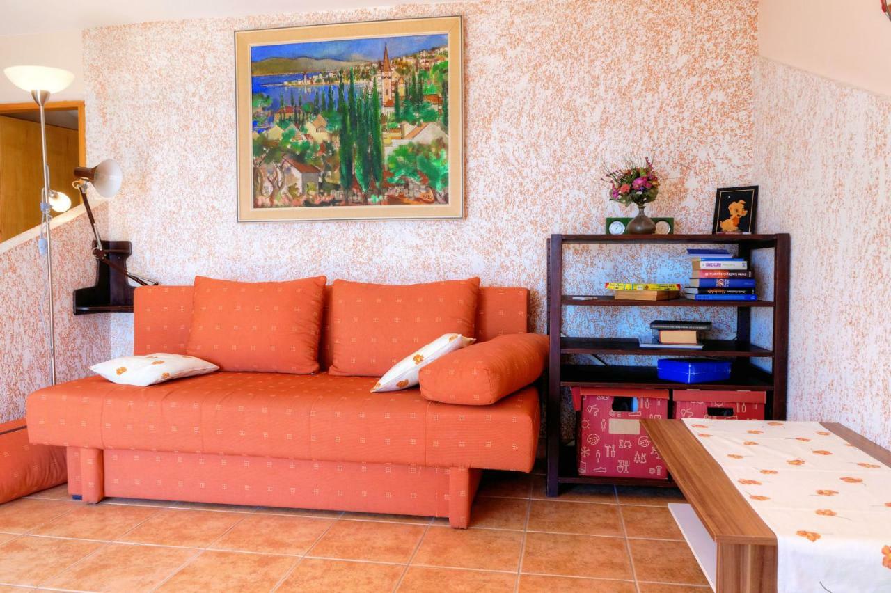 Apartment Oswald Crikvenica Exterior foto